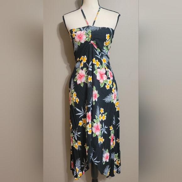 Hawaii Dresses & Skirts - Hawaii Strapless Floral Dress